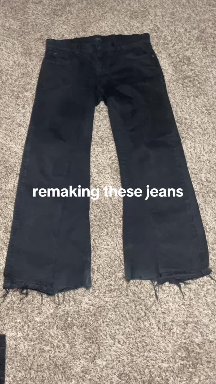 @✠