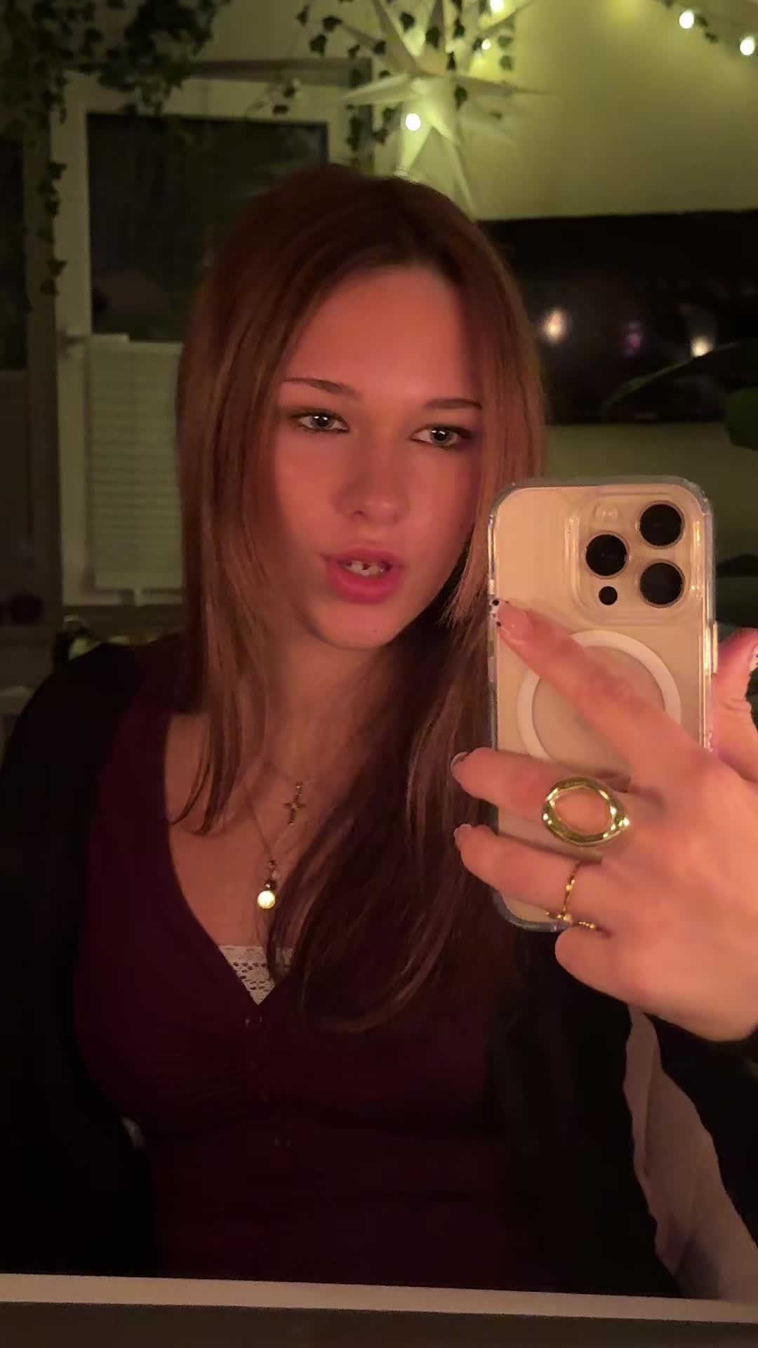 @€lla_🪼