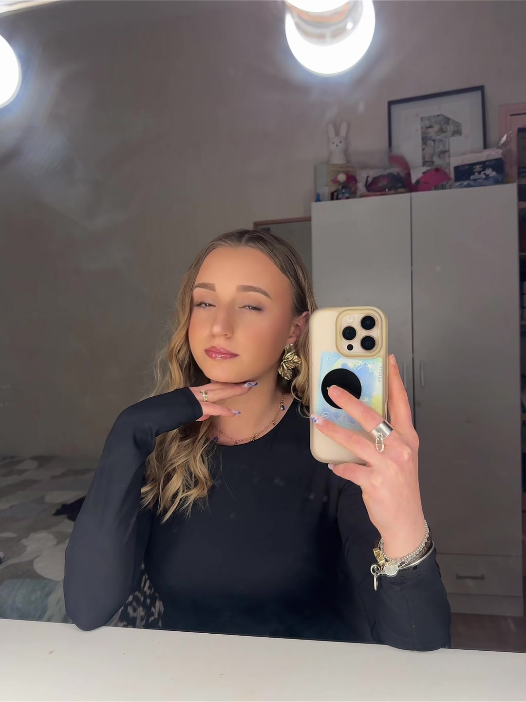 @🥥