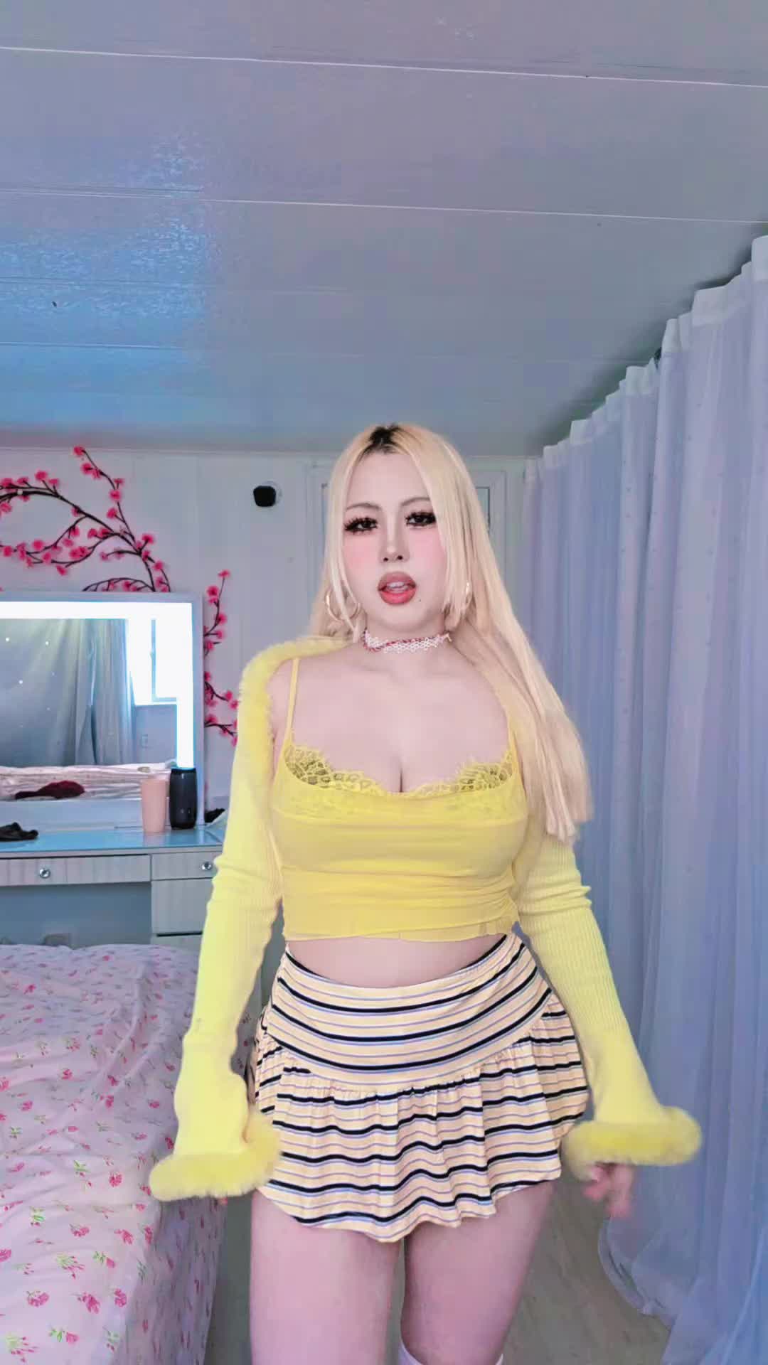 @Kongie💕