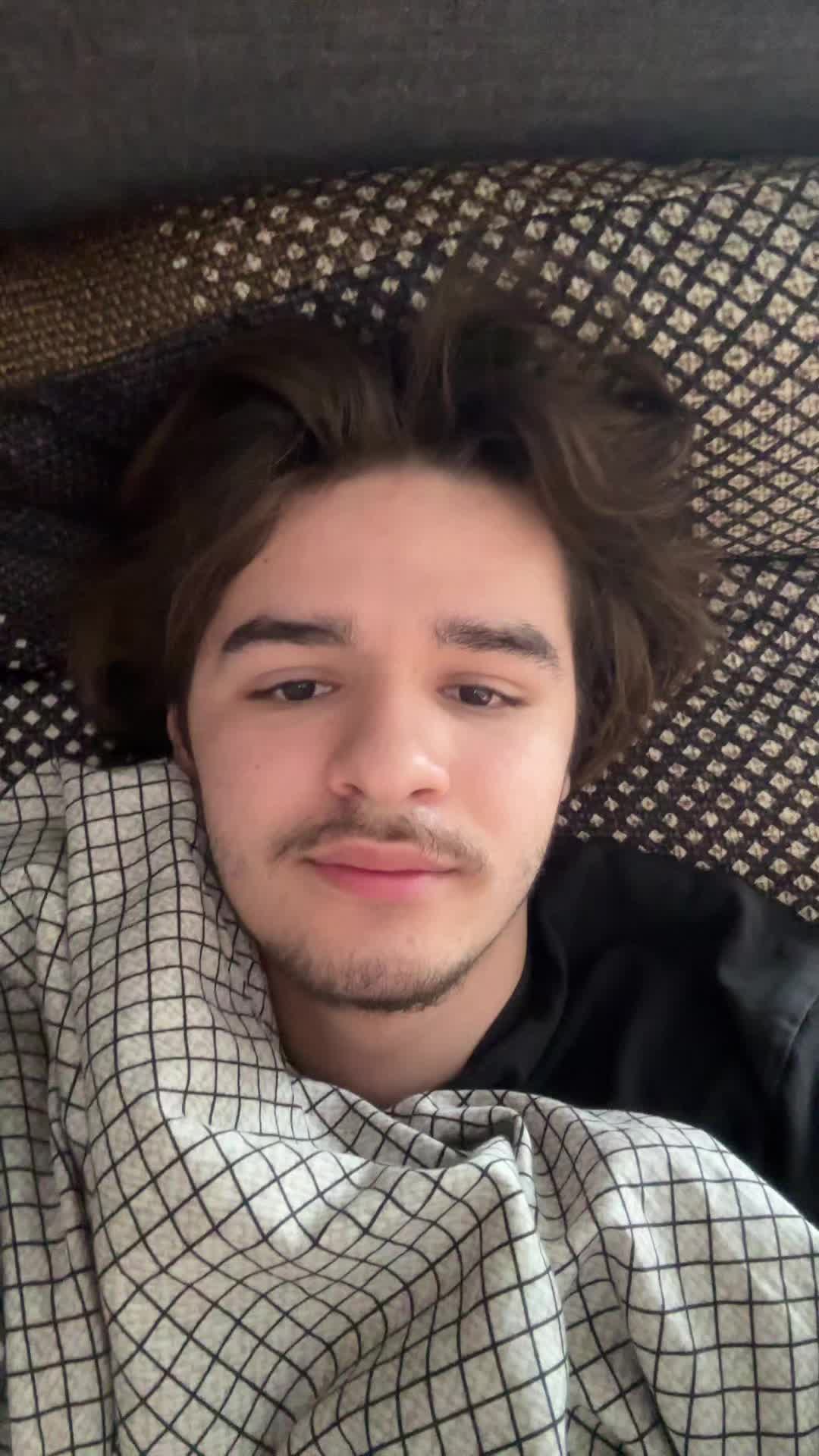 @1antonxo1