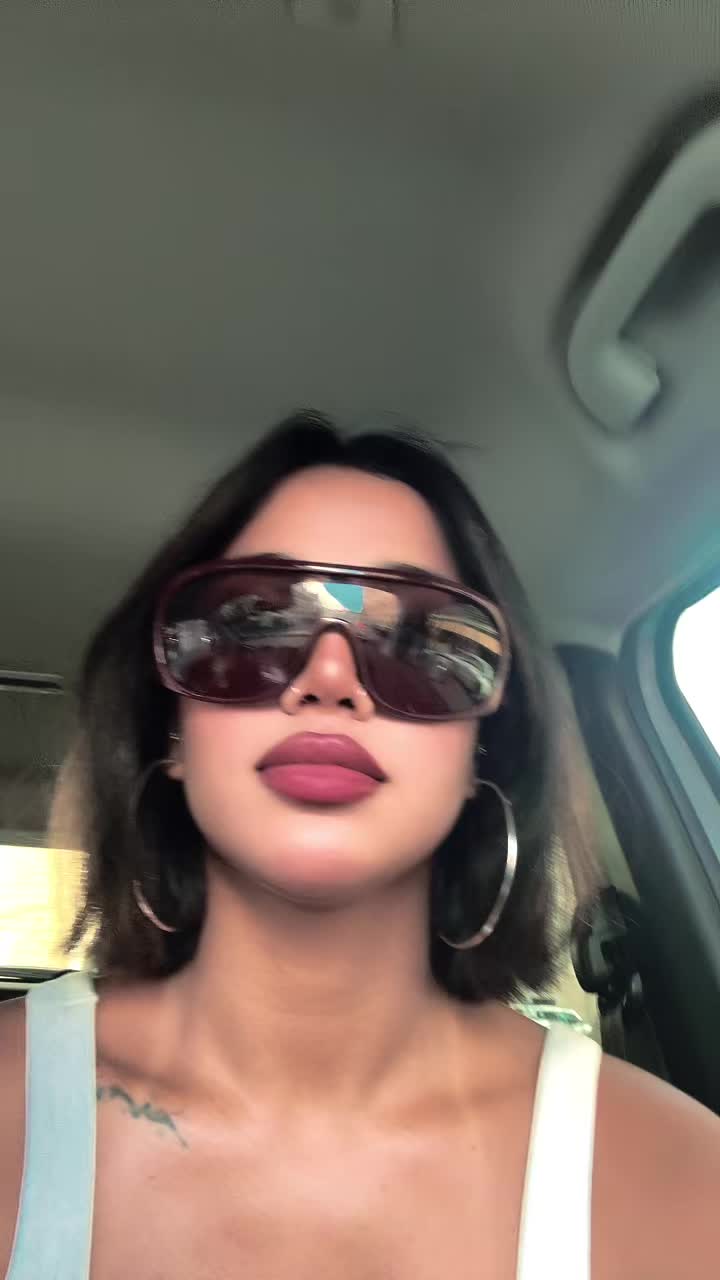@_hildacherry