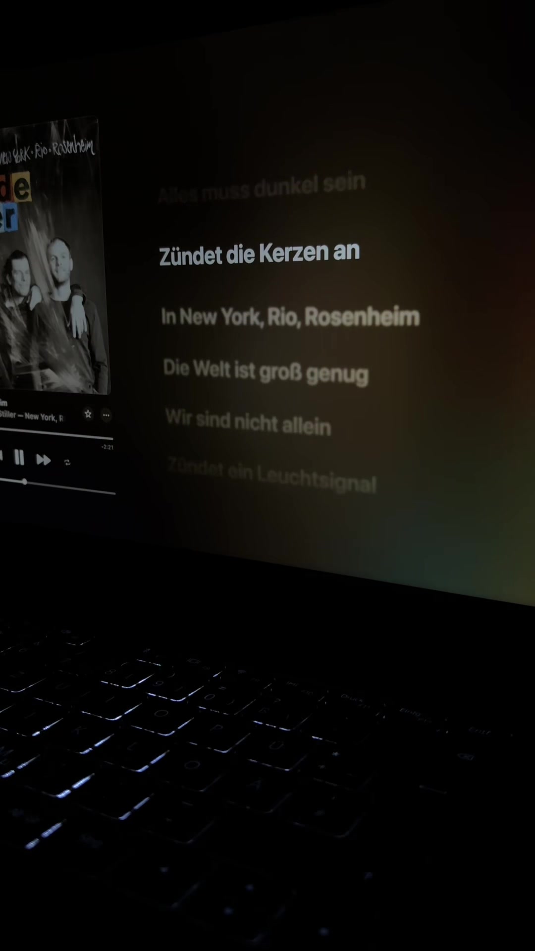 @🎶