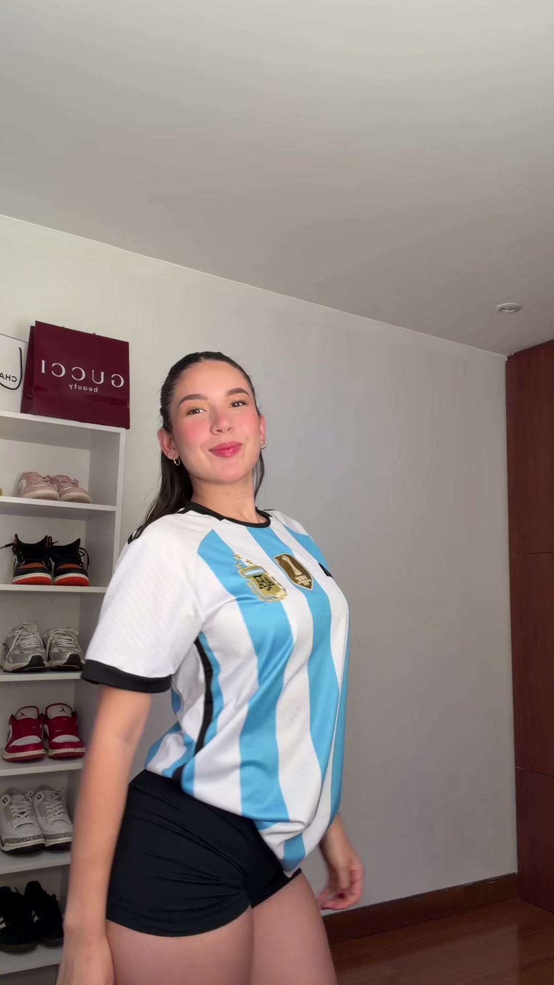 @laura amaya