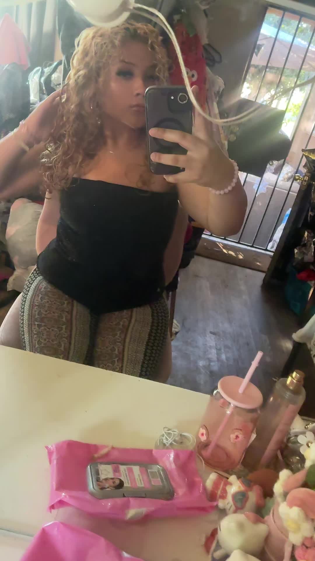 @Ms.Misunder$t000dd_ 💋