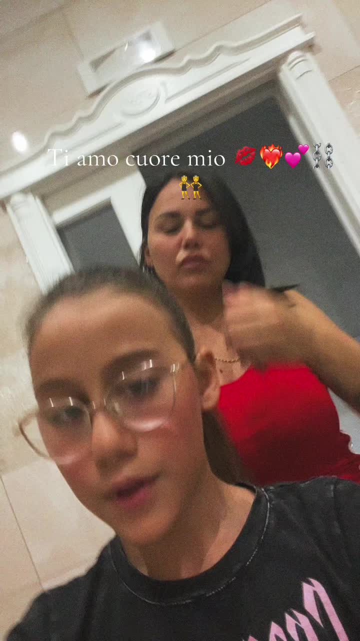@Anna Madonna Esposit
