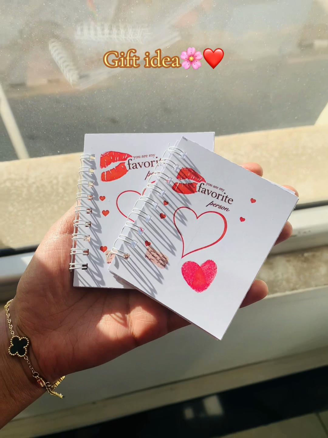 @Selora prints🩷🎀