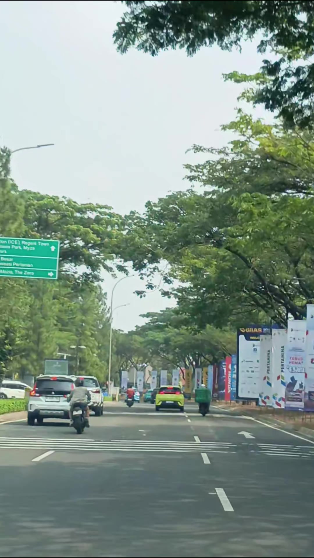@Dari kontak anda