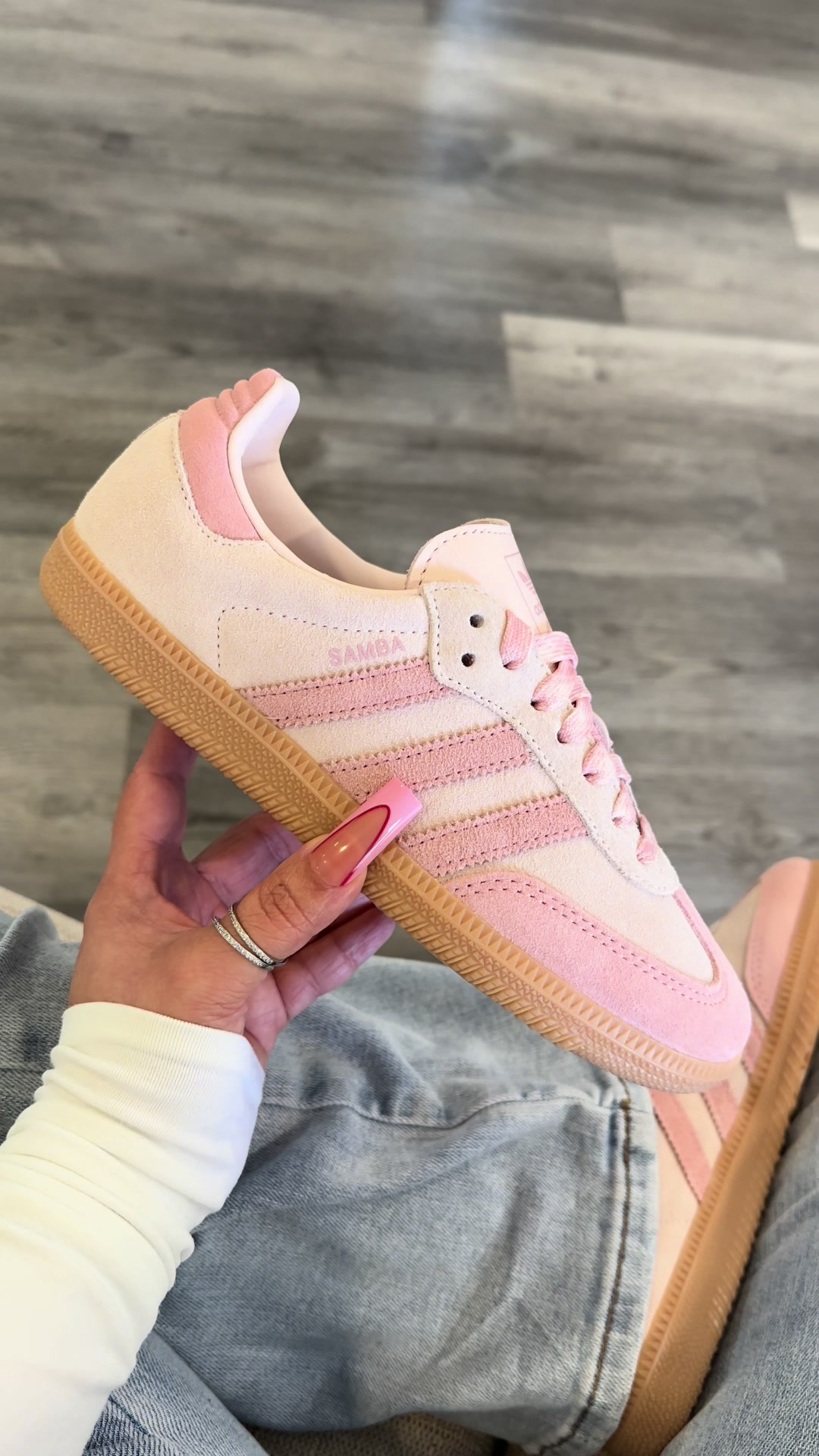 @levelupkickz
