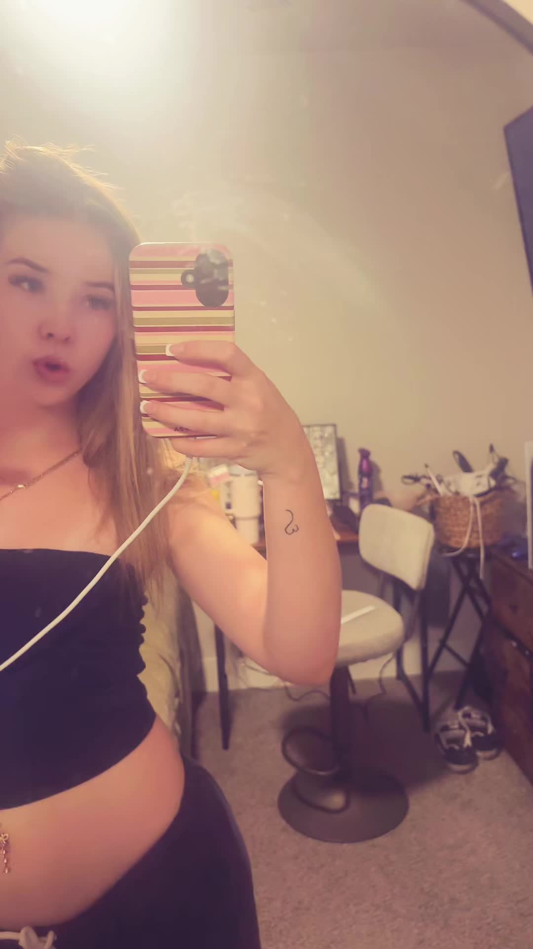 @devvvv