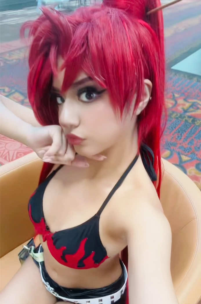 @lyra ⟢₊⁺