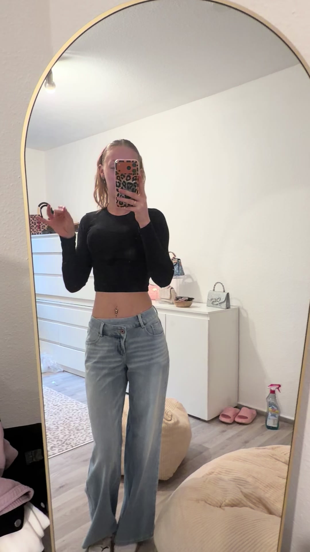 @Kira