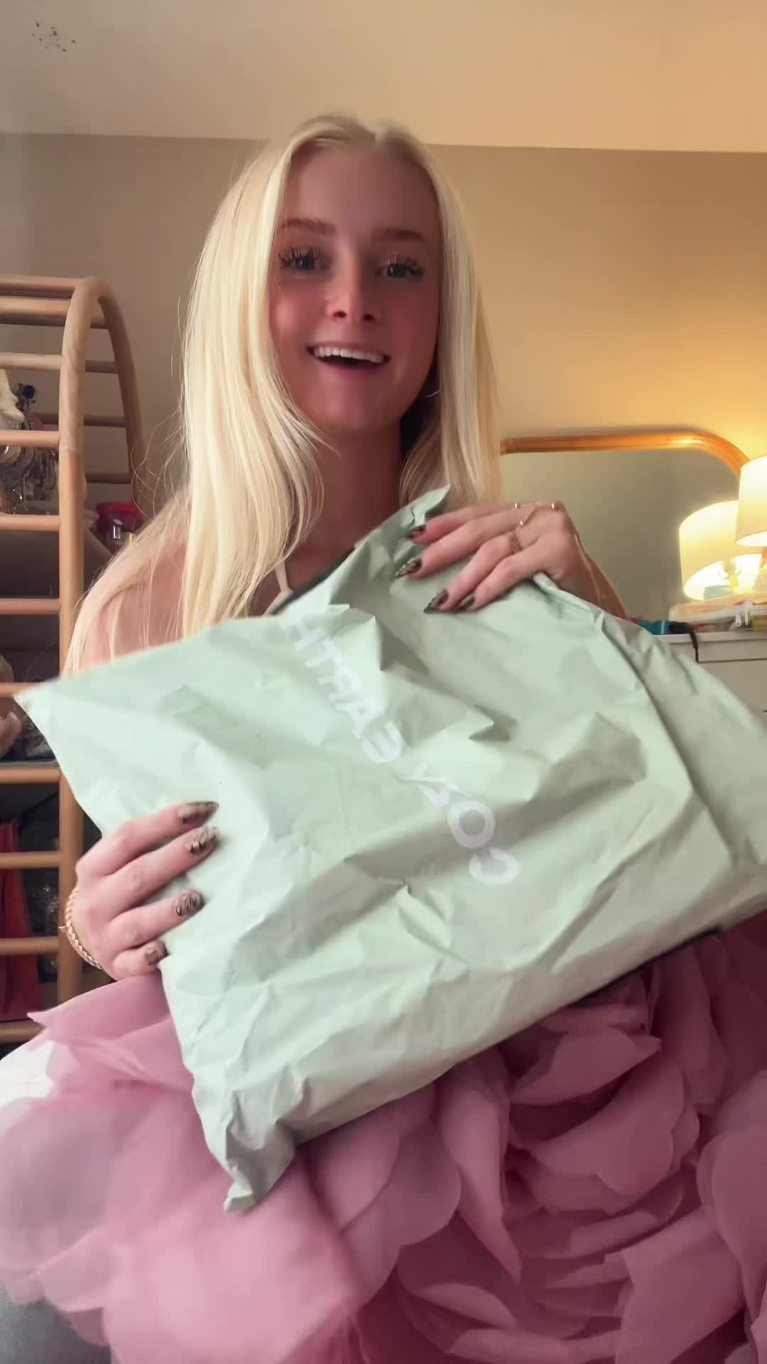 @ella
