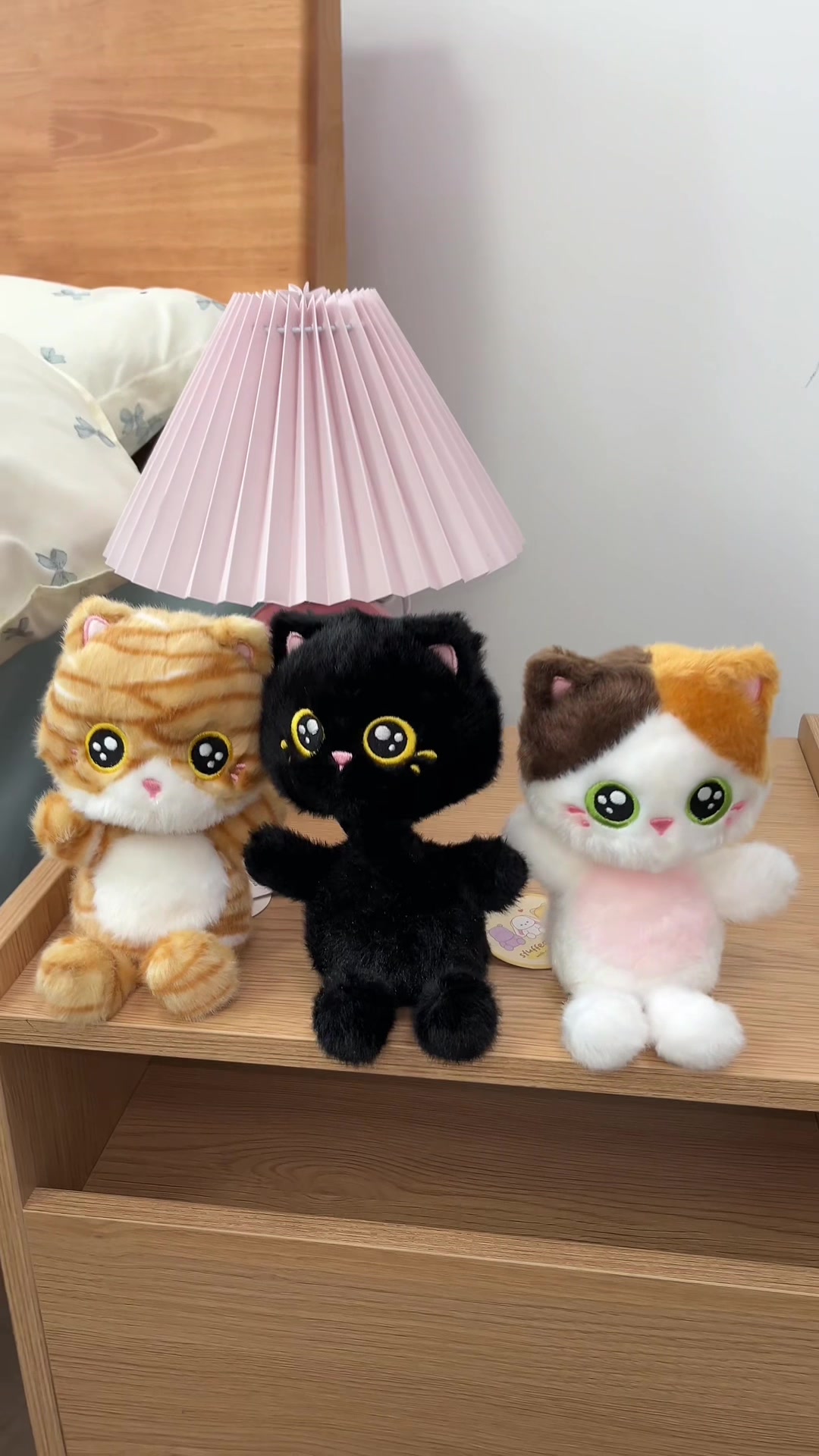 @Fluffycapyfriends