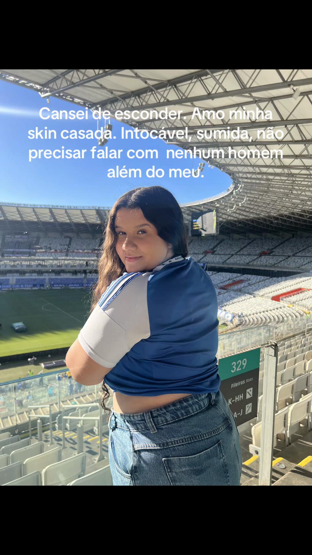 @_Ana