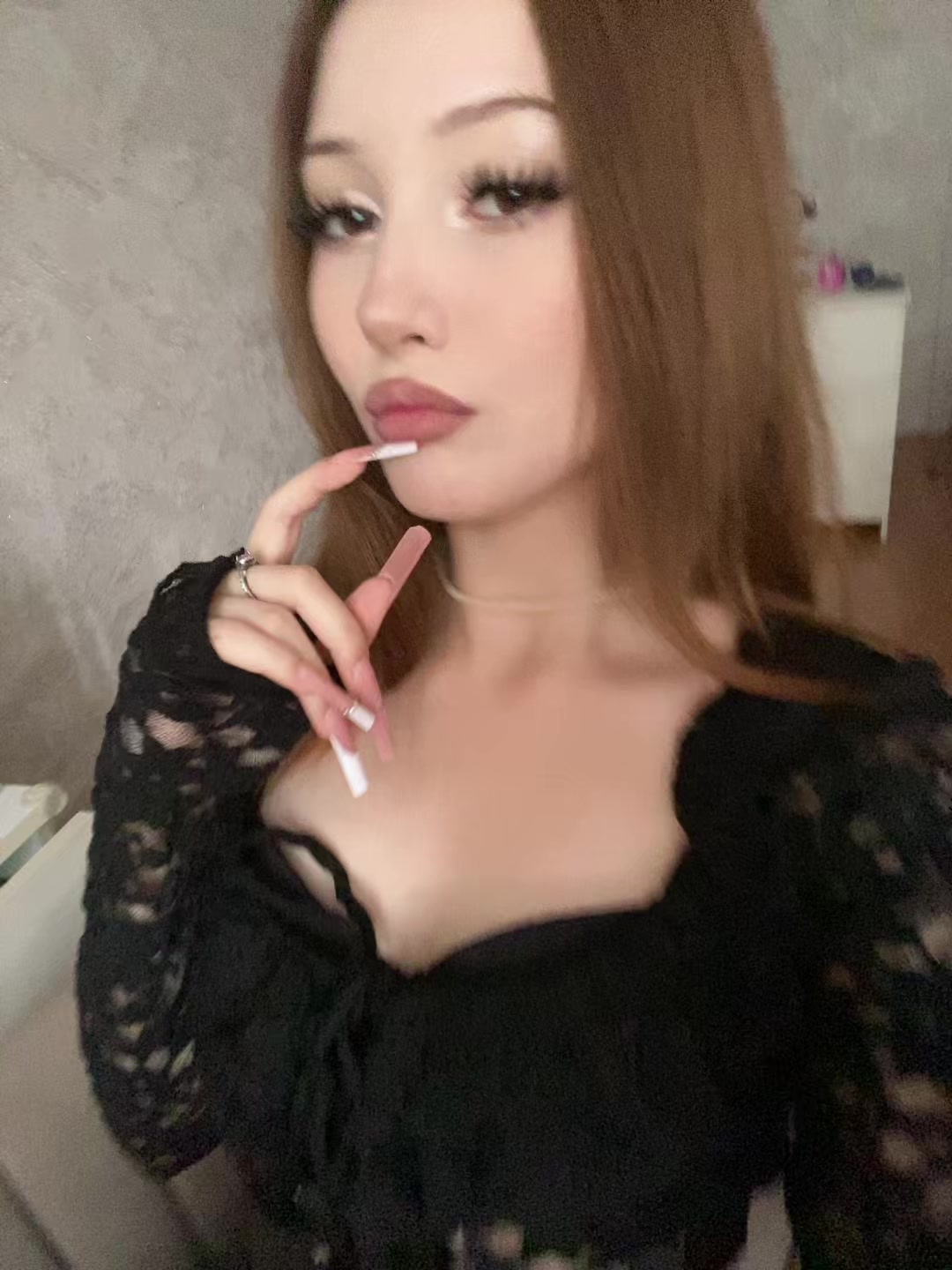 @серфова