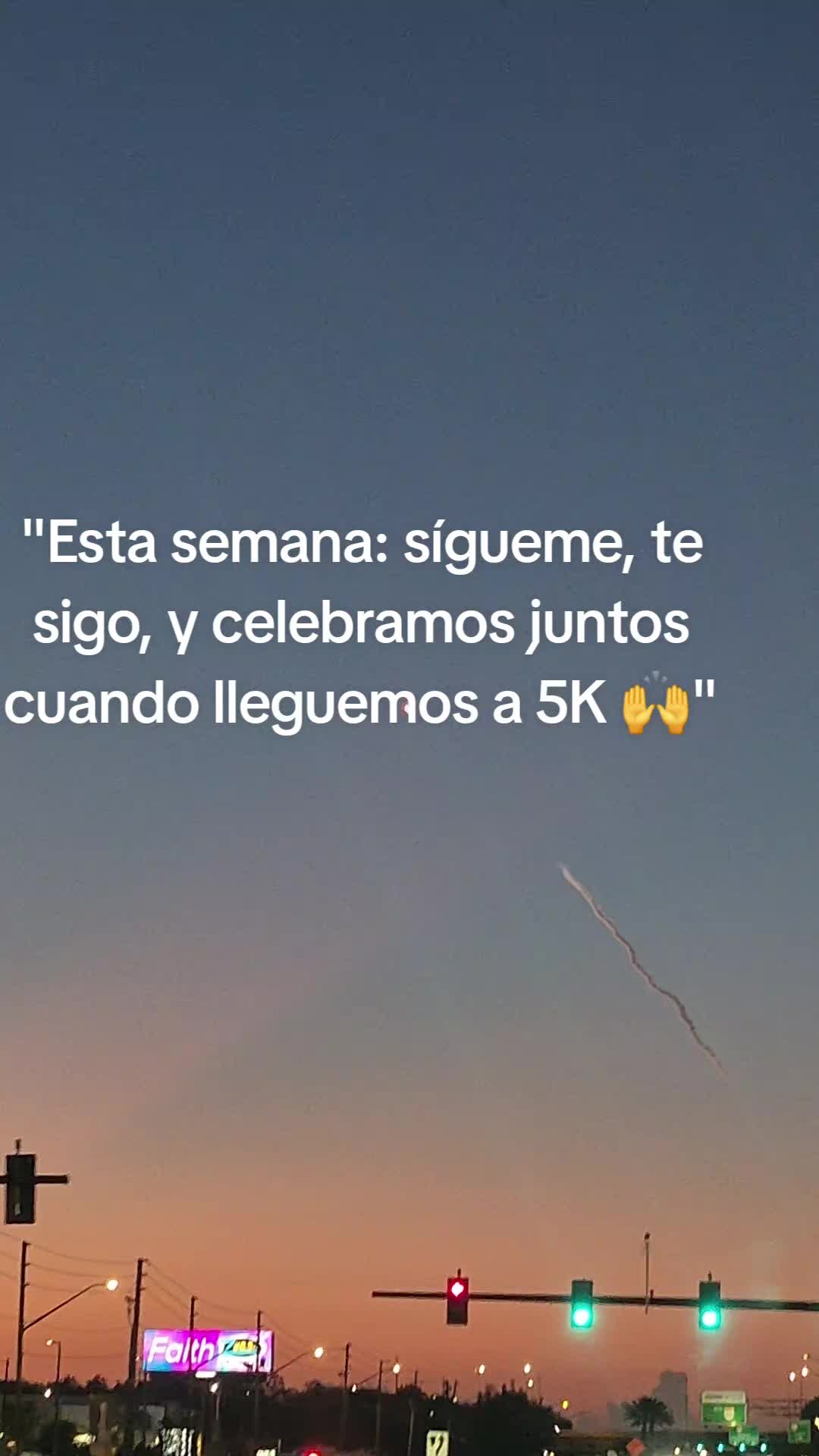 @El l&iacute;mite es el cielo.
