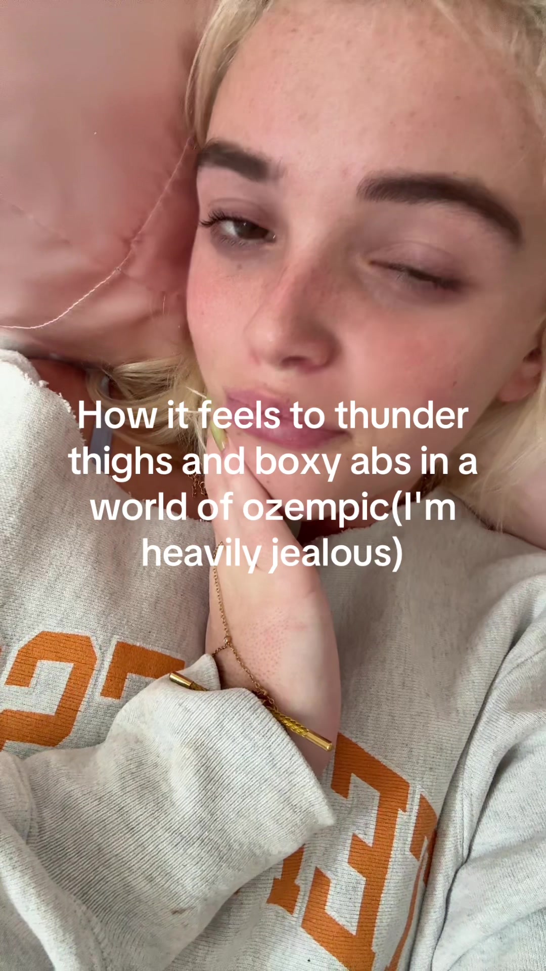 @whitneyagar2