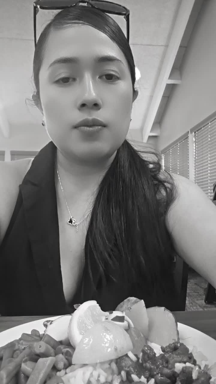 @🖤♉️👑Jen Slusher ☯️🎶🫰