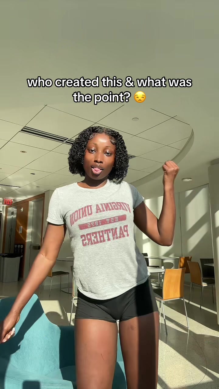 @chloecatherine_