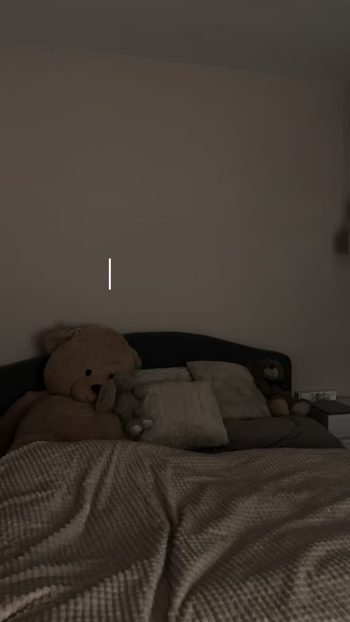 @๐๐ฆ๐ข๐ฅ๐ฒ๐๐ฑ๐๐ก๐๐ง๐ ๐๐๐
