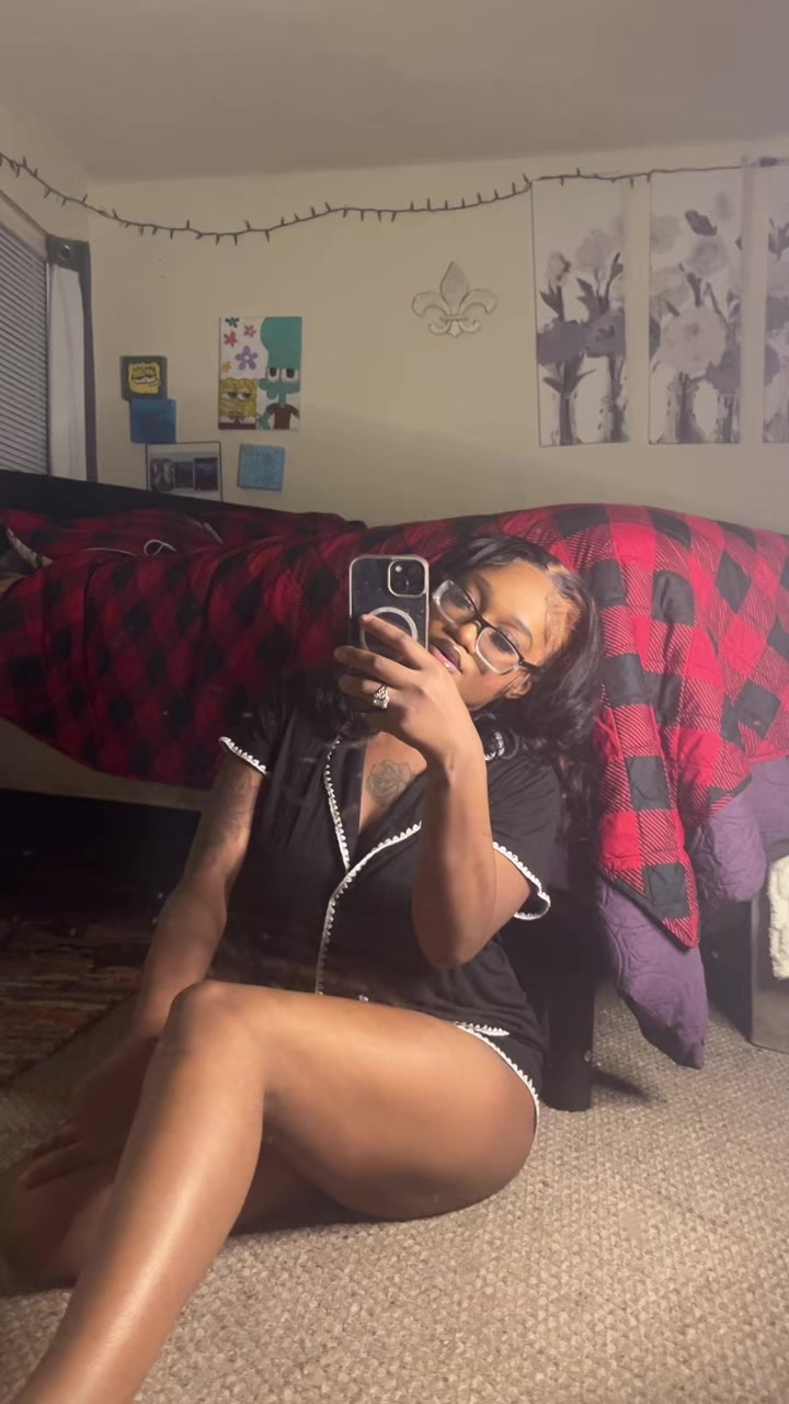 @mayareneee