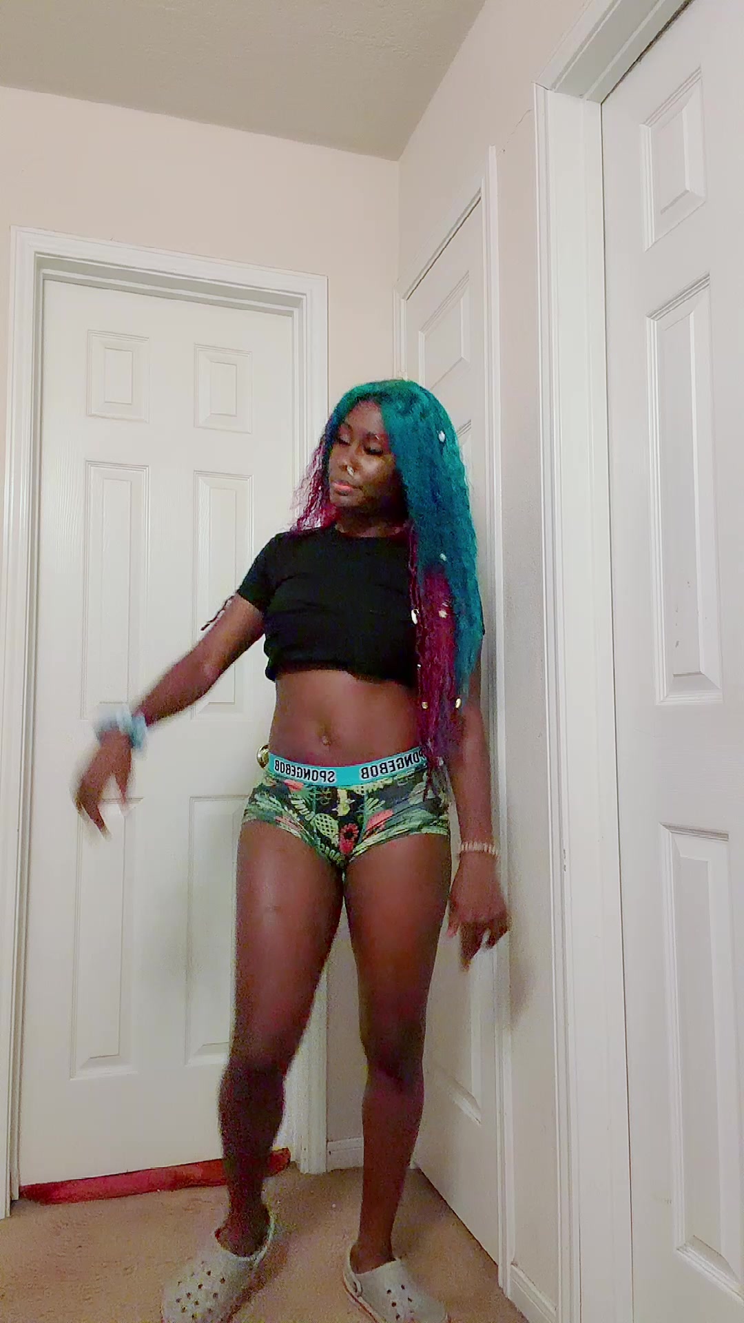 @Shawtysolit