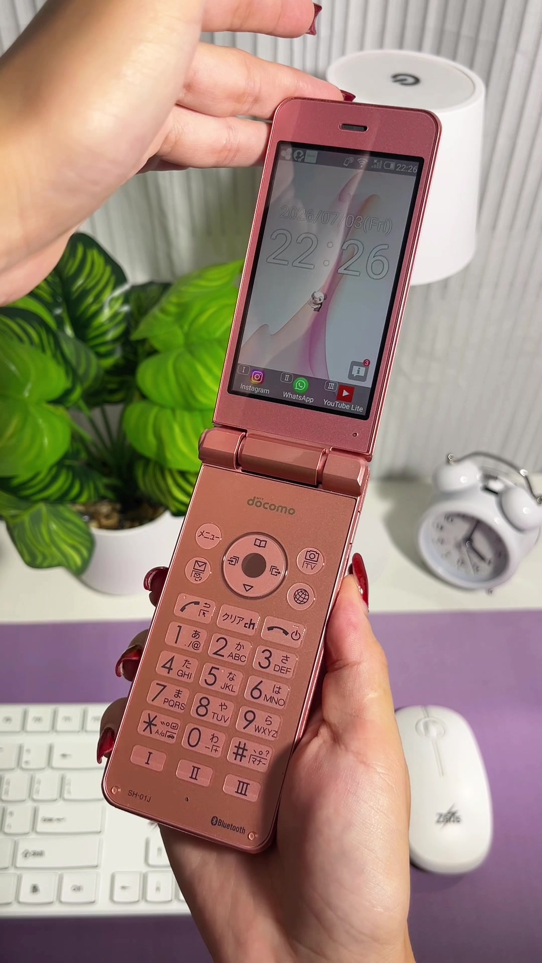 @Y2KPHONES