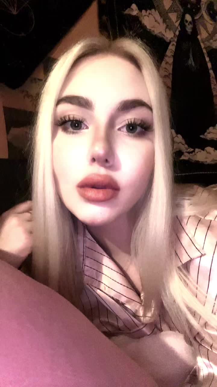 @Яна
