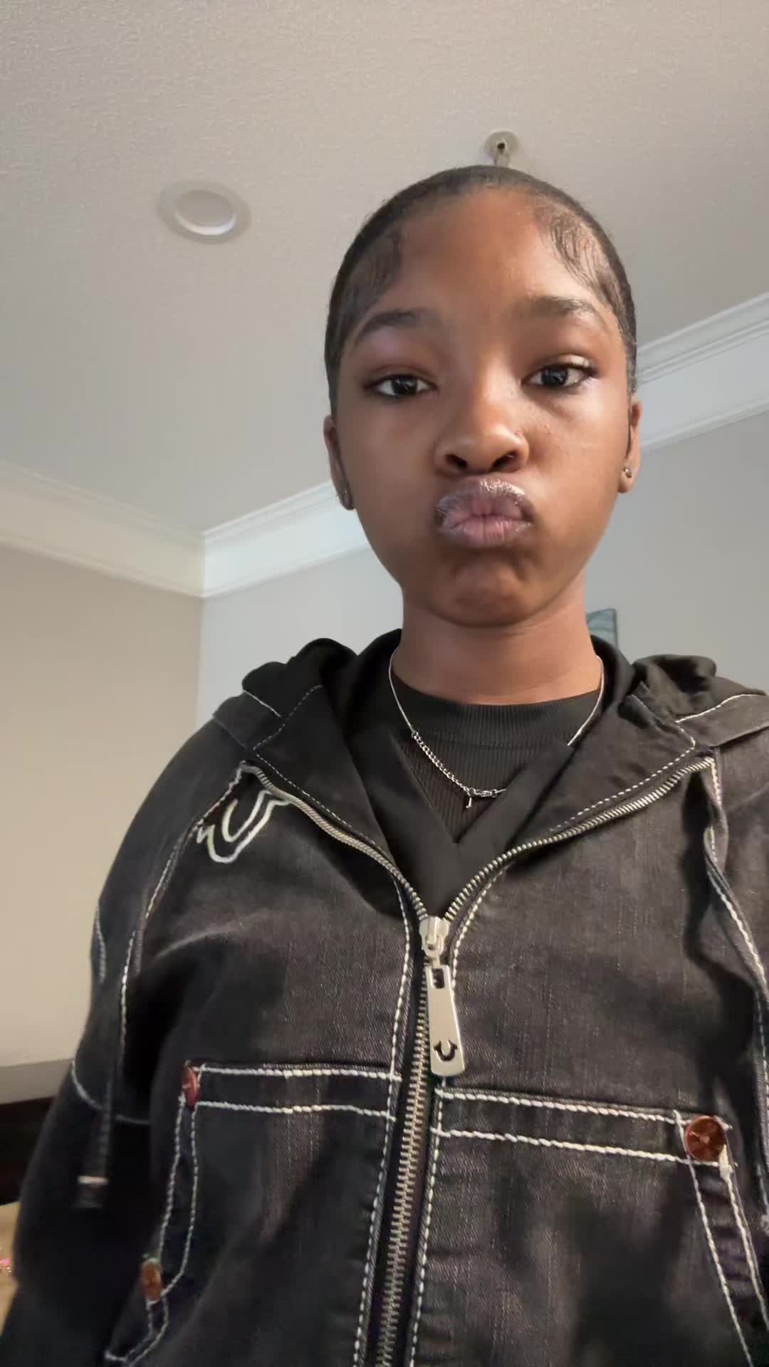 @noonie