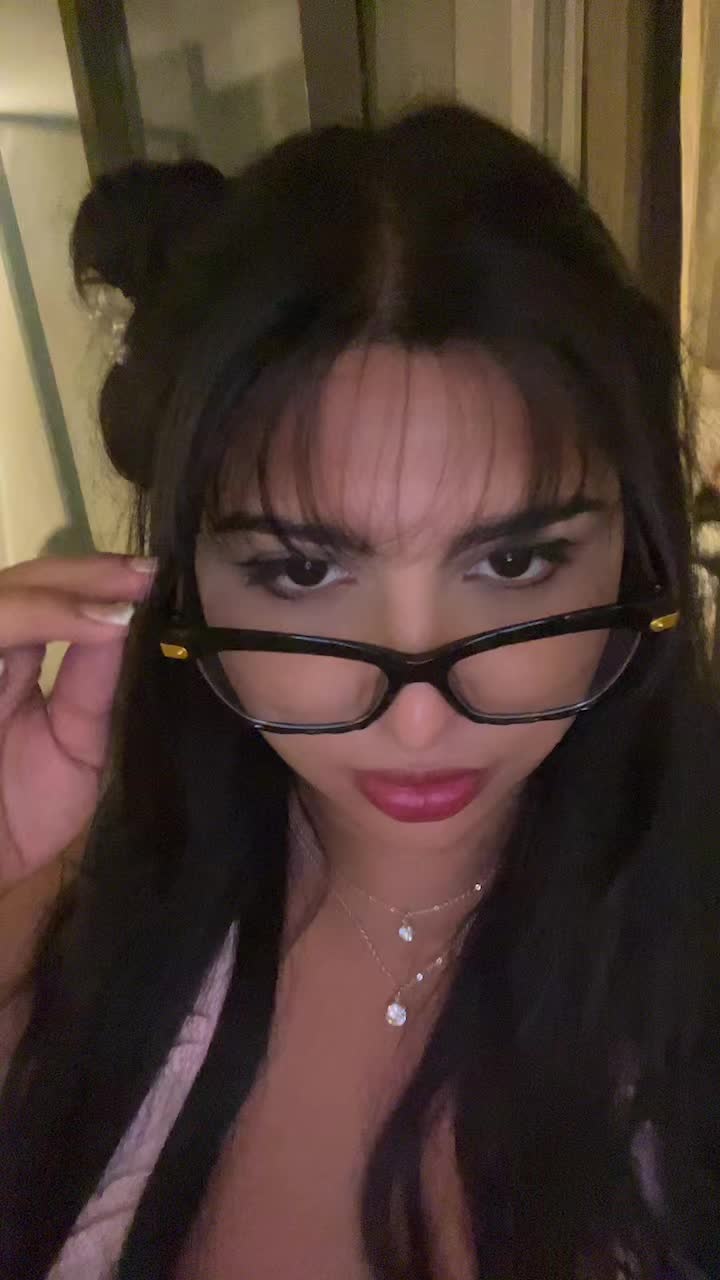 @𝑬𝒍𝒊_is_here