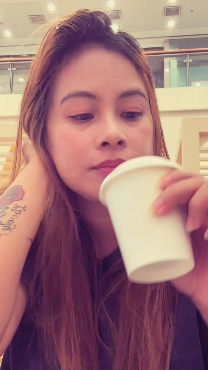 @Lovely Jhoy 🇭🇰🇵🇭