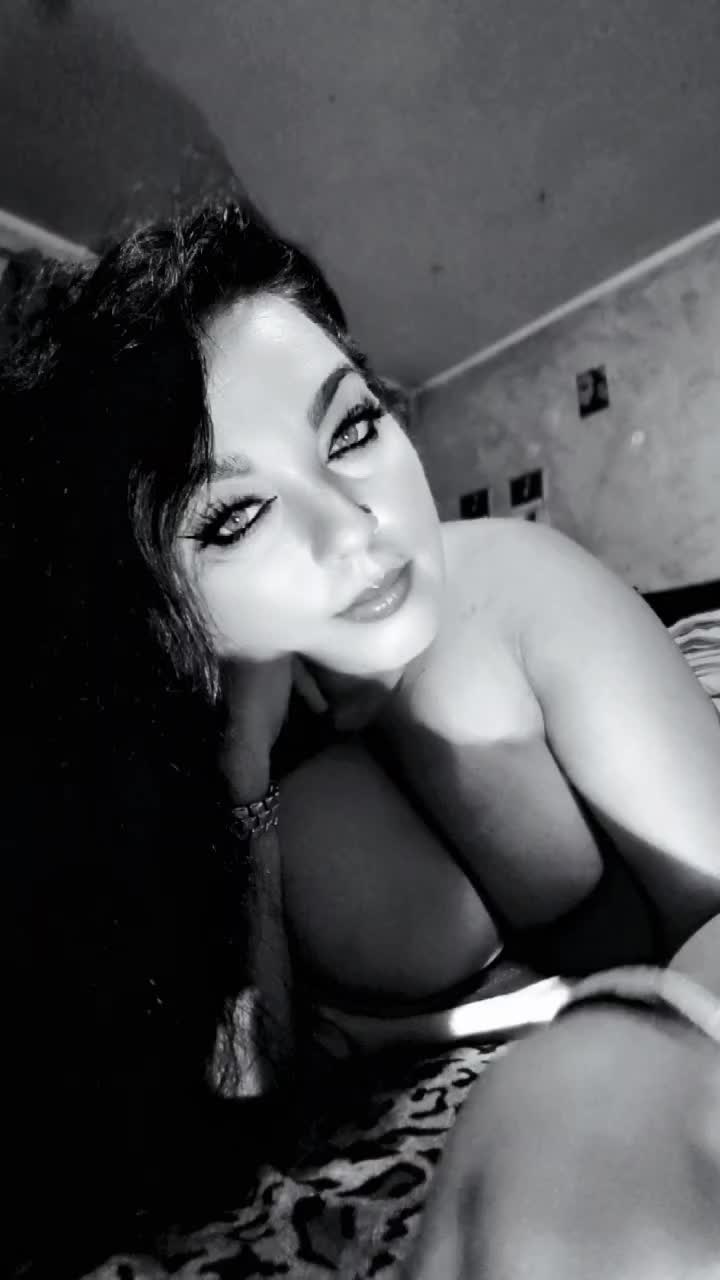 @Sabrina