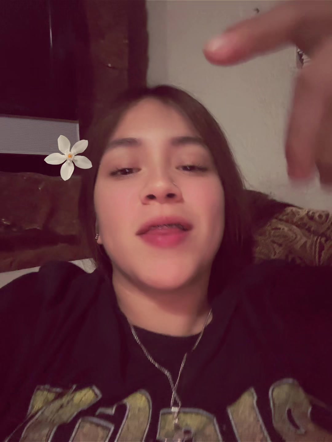 @Jenifer Flores🖤