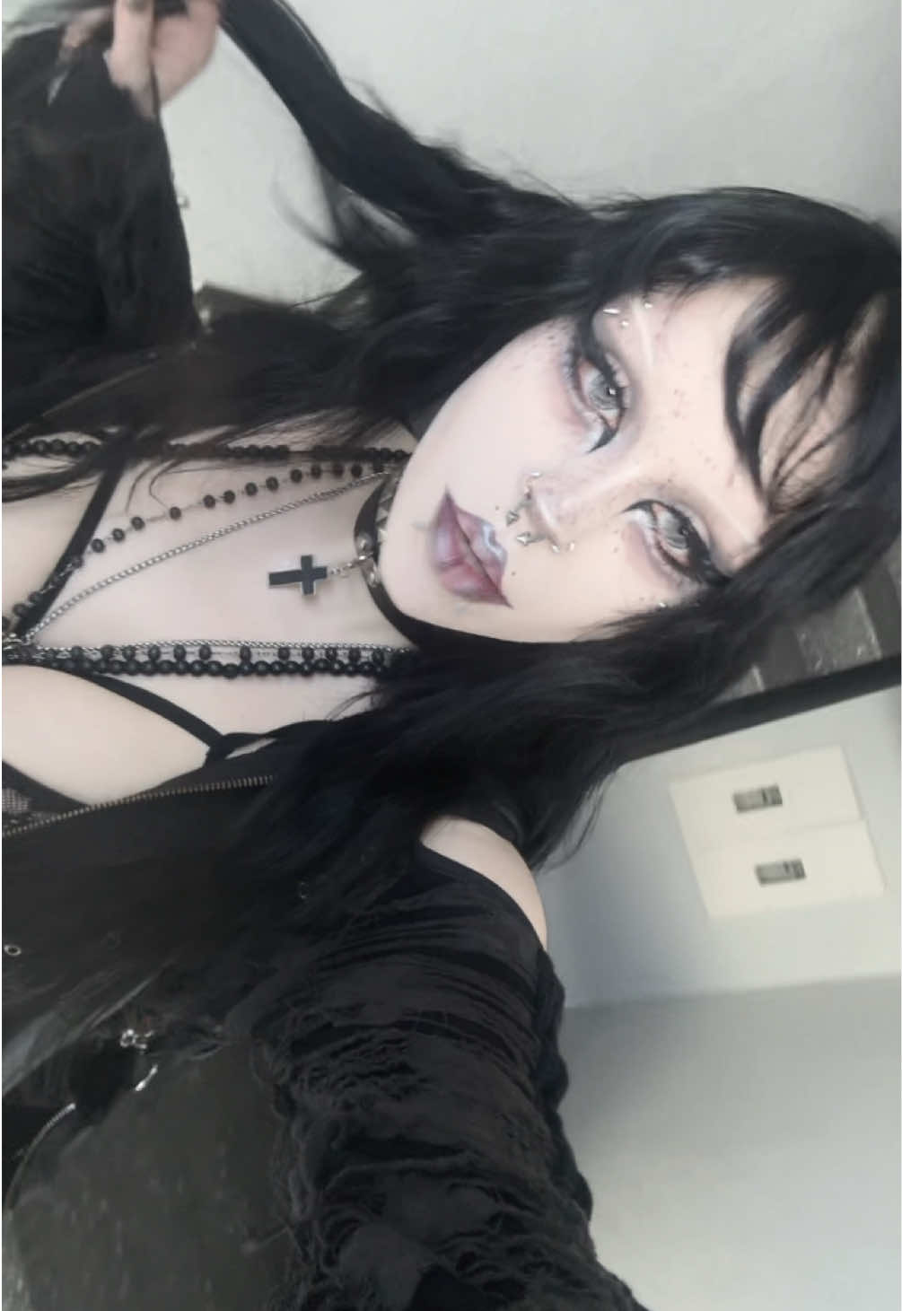 @palesw0rdsgirlx