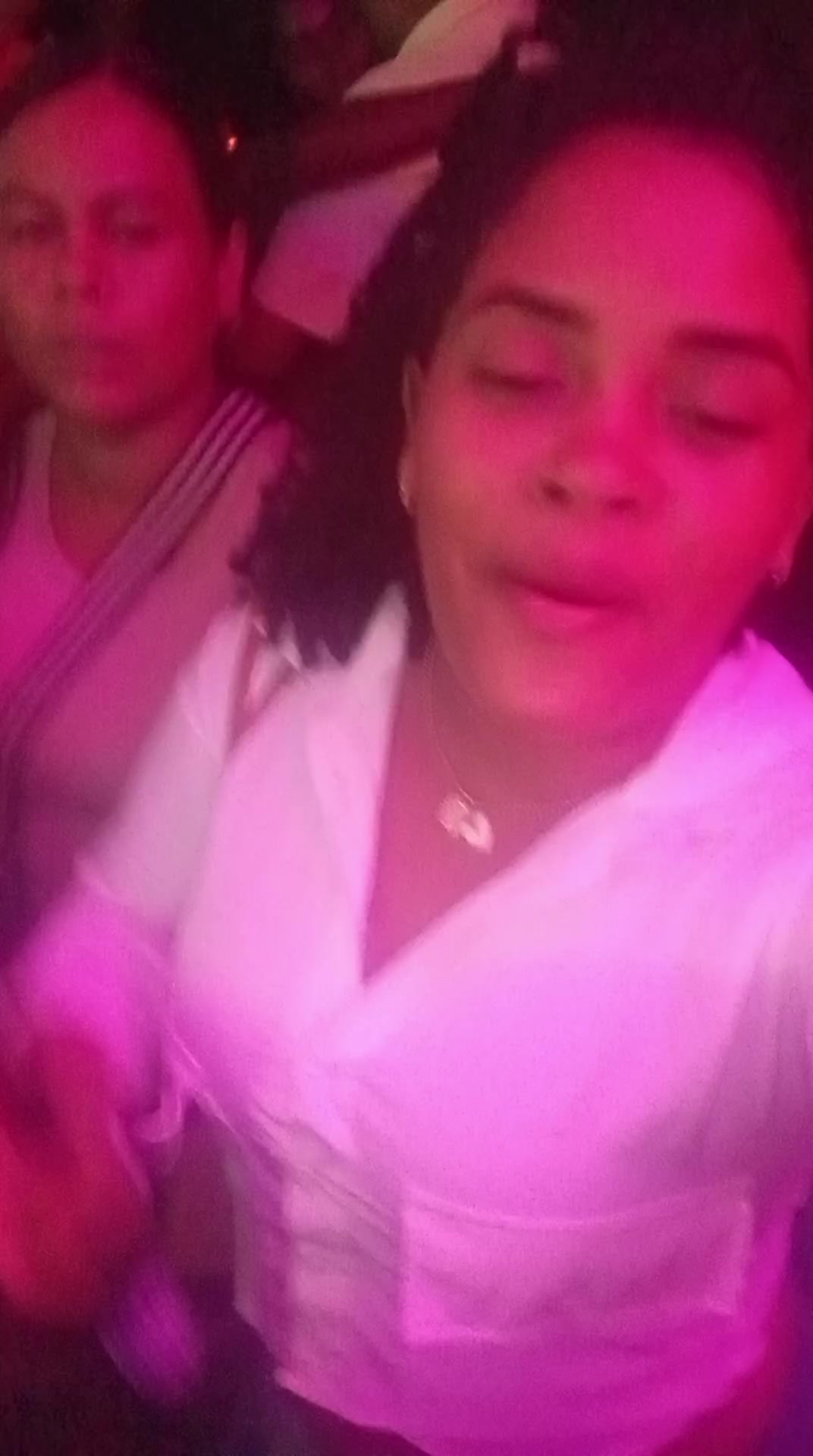 @🦋🩷