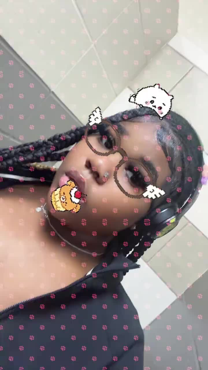 @Mariah
