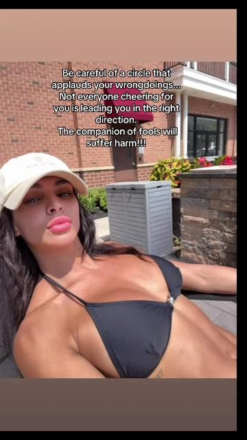 @nikkisarantos