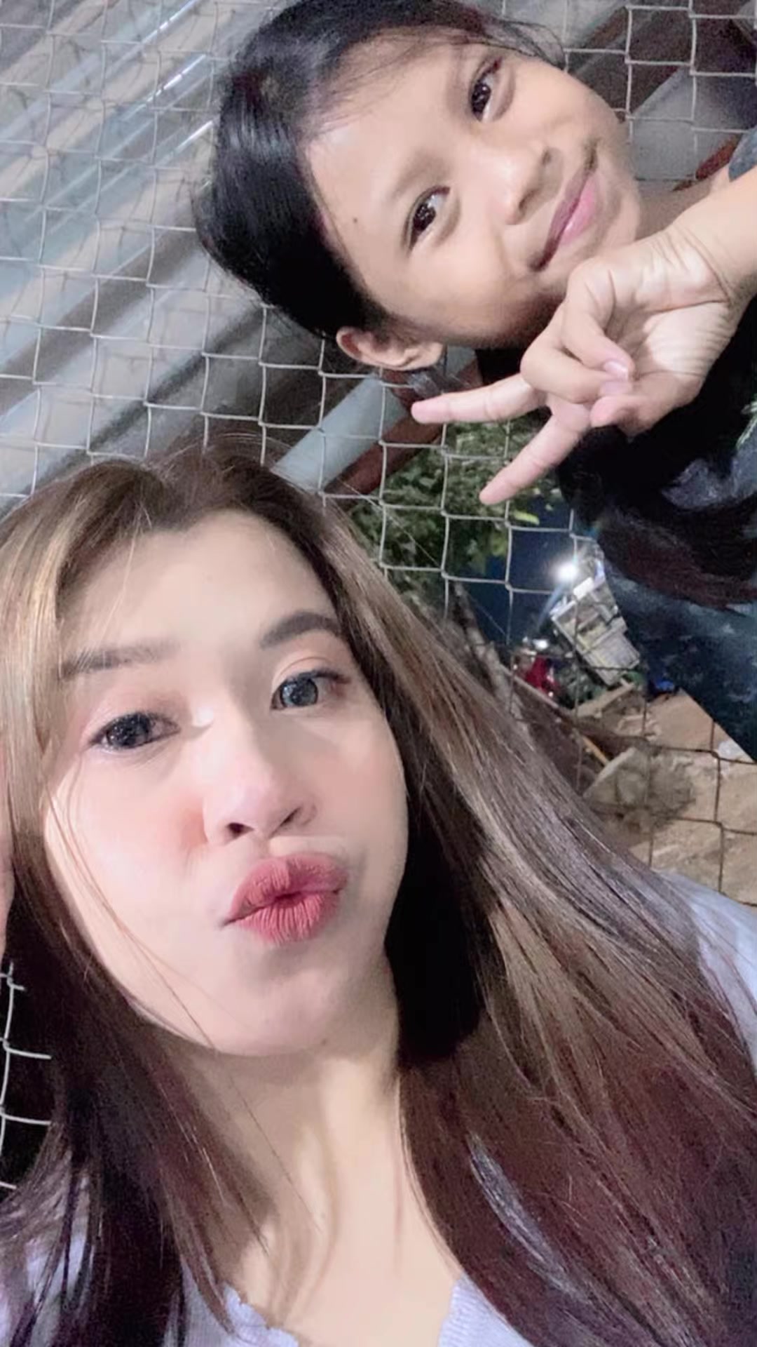 @dhilla