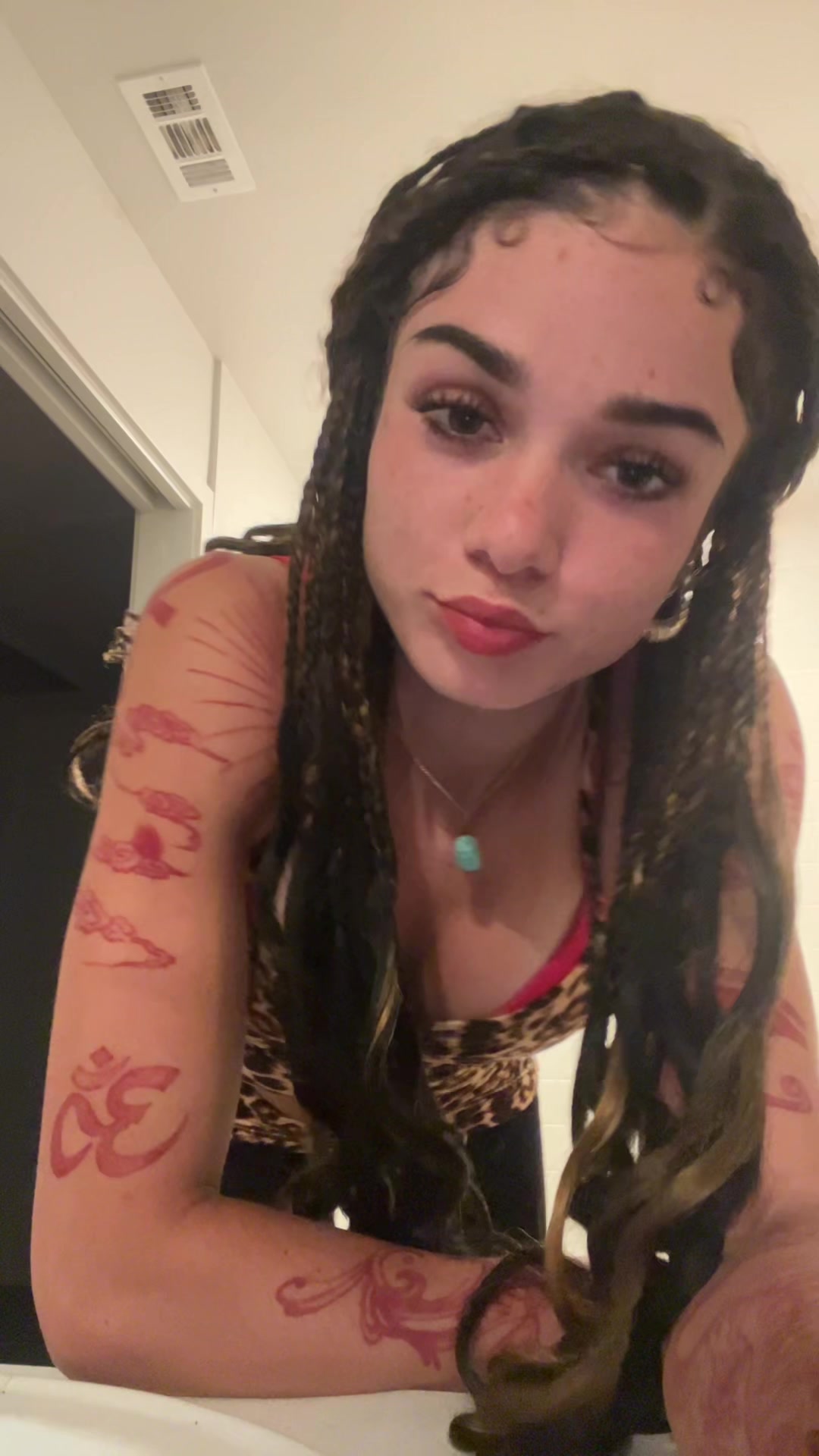 @Leilabug