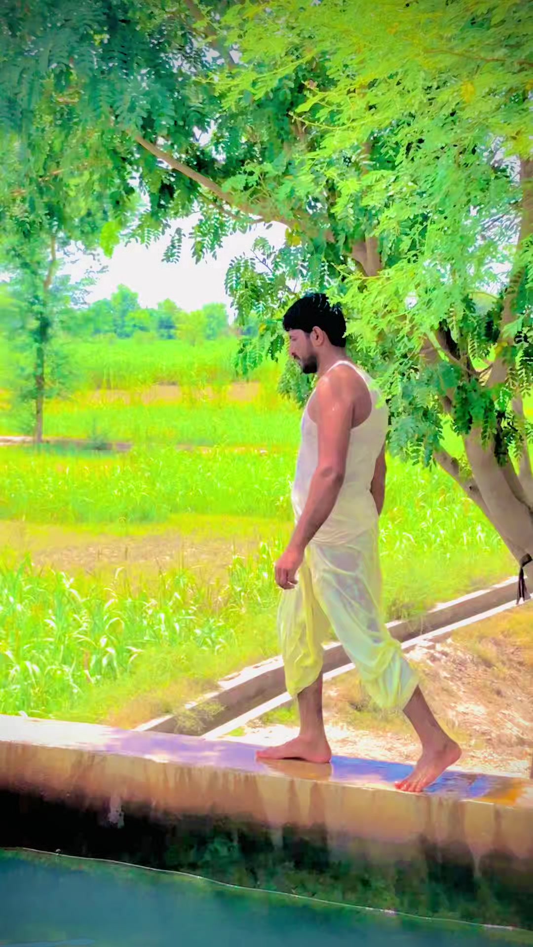 @tiktok.com/@falakshar3244