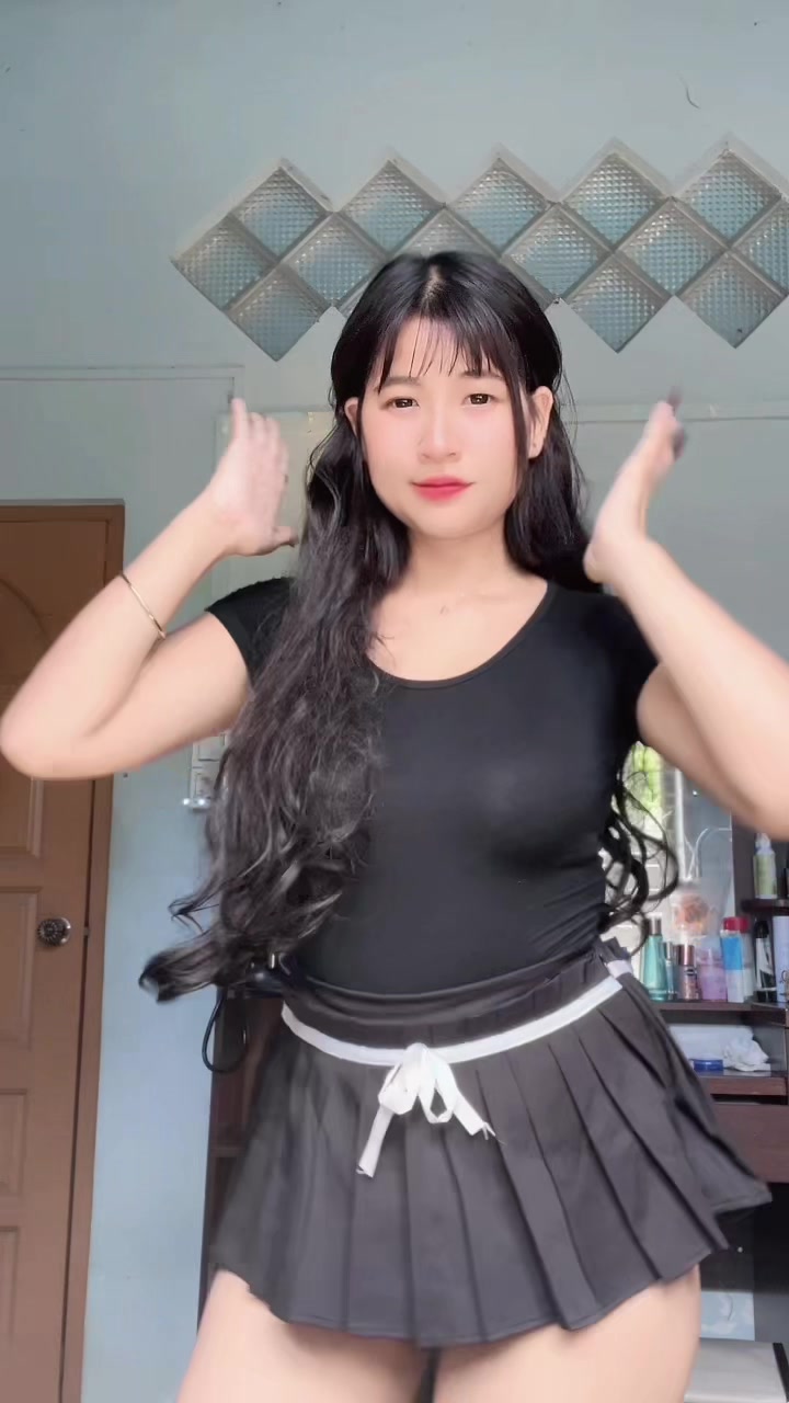 @Emie 🍑