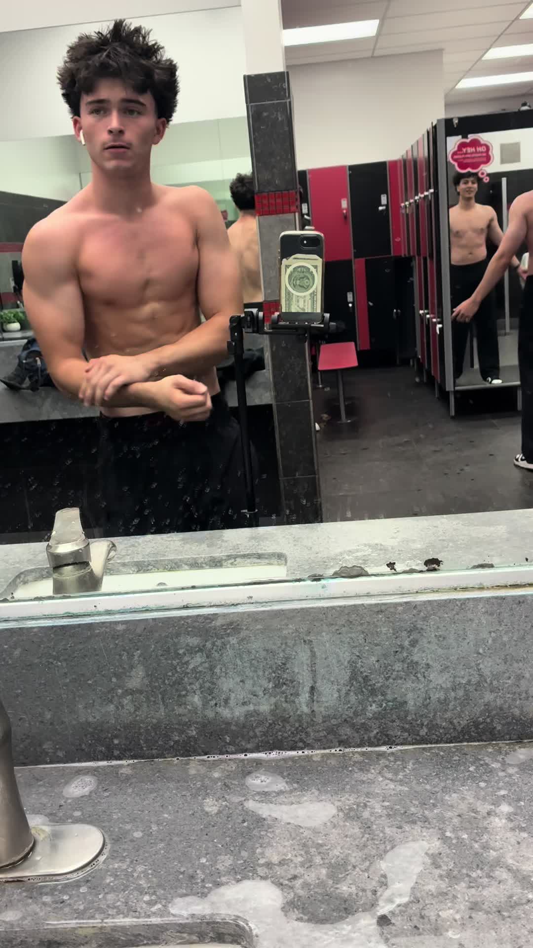 @Gregory_H10