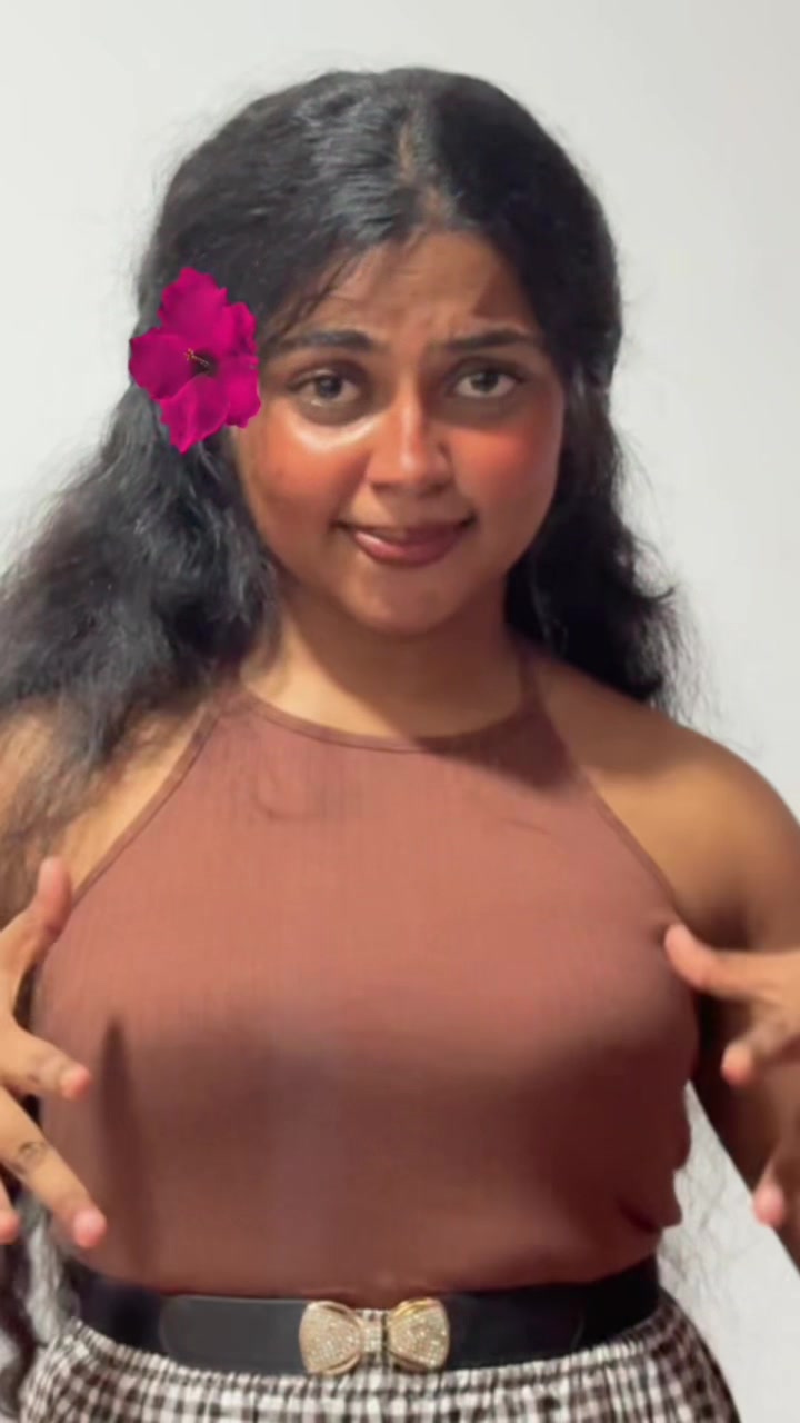 @MELORA🧿🍄&zwj;🟫