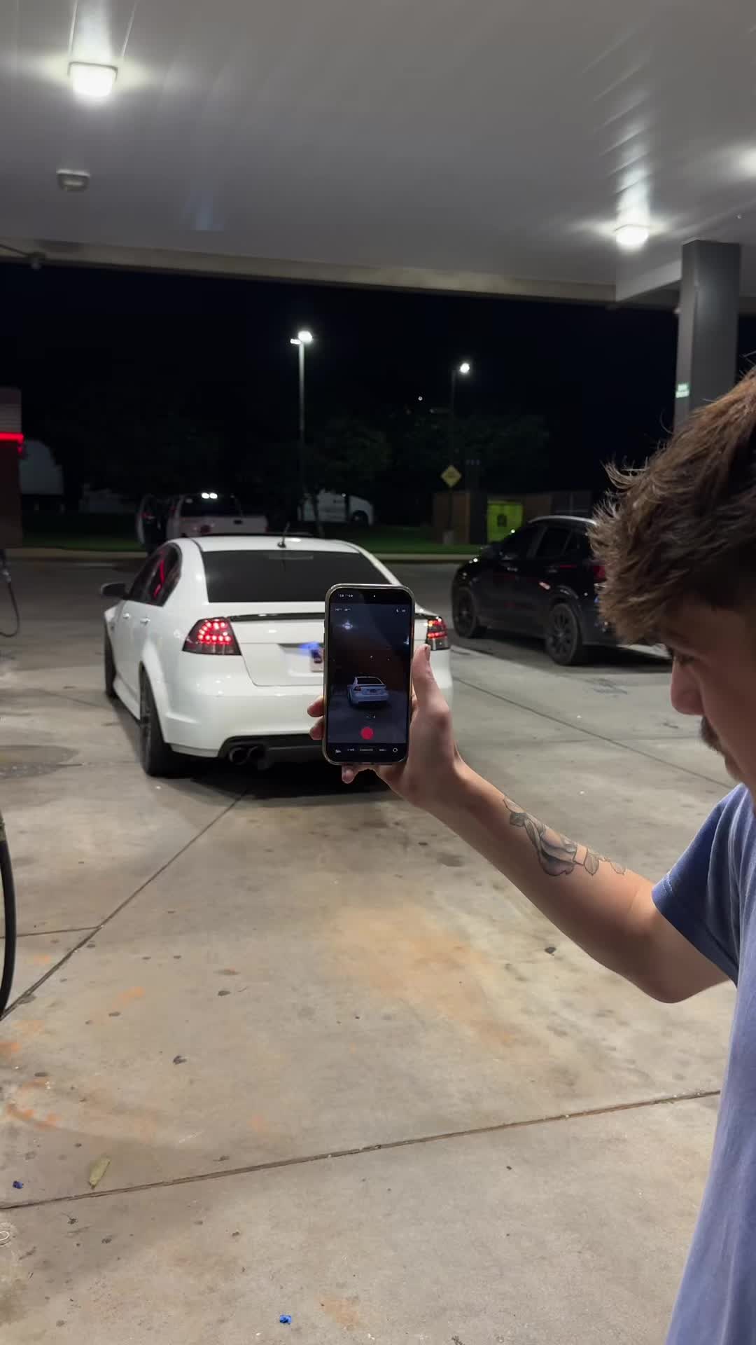 @A N D O N