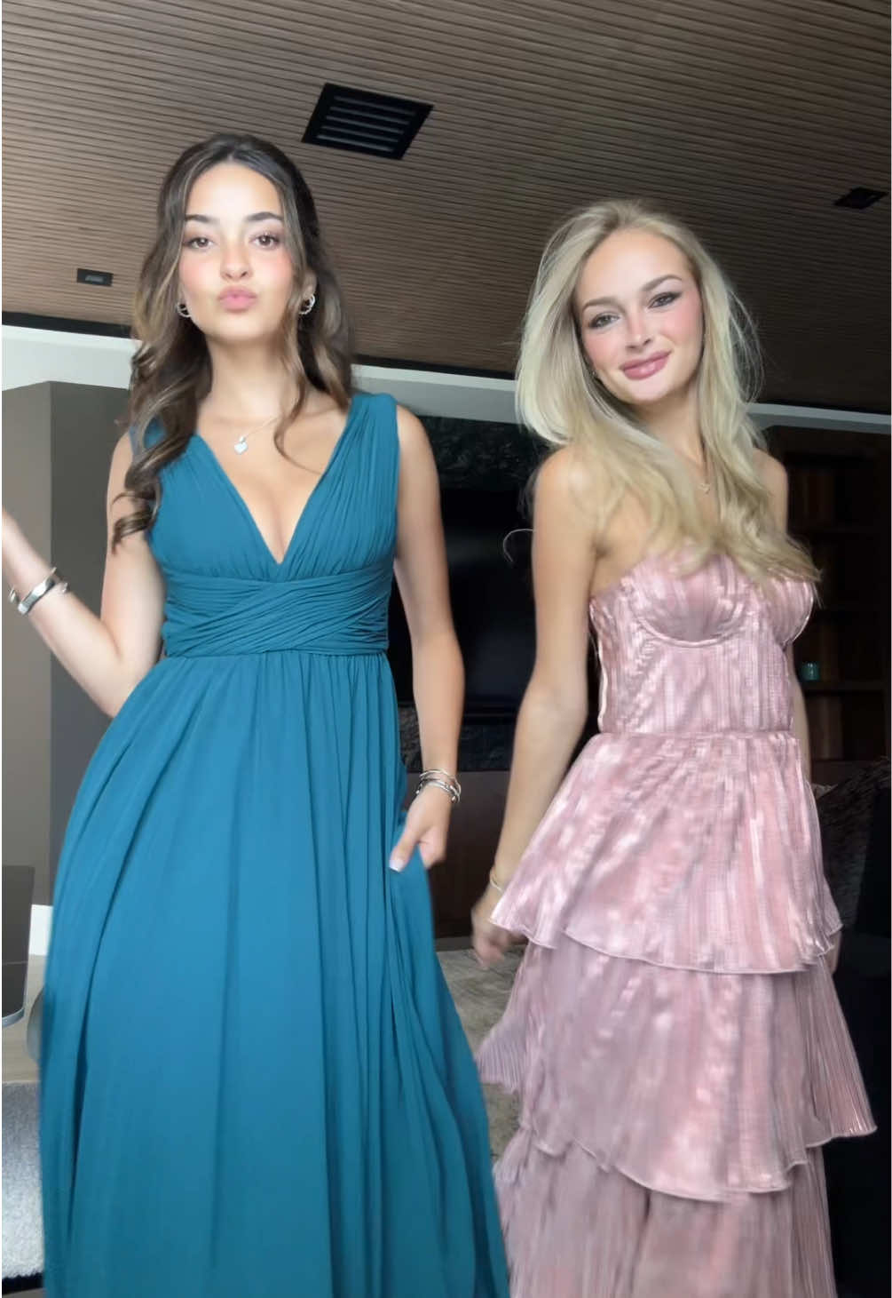 @raina_olivia1