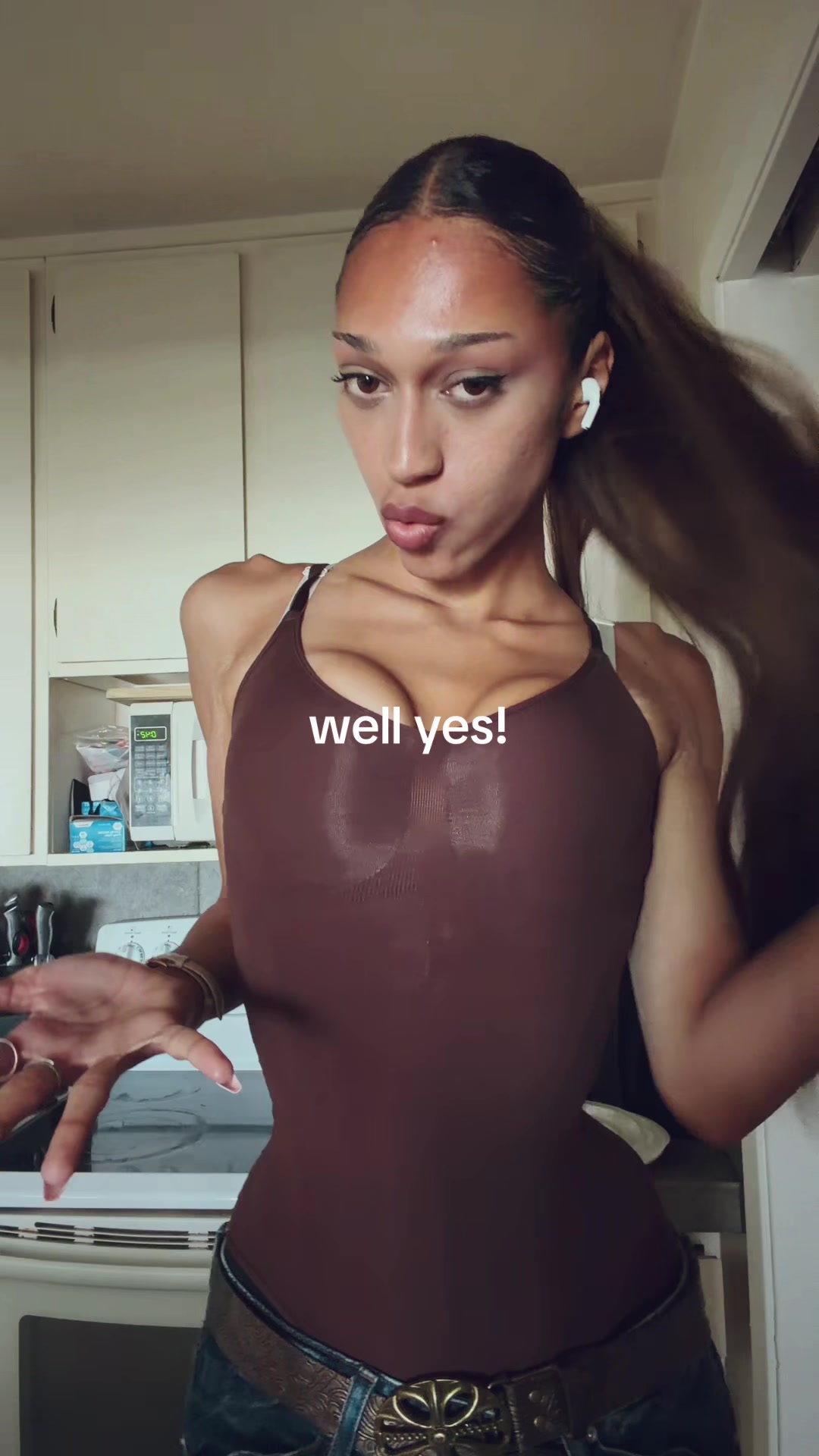@mmcheezburgers