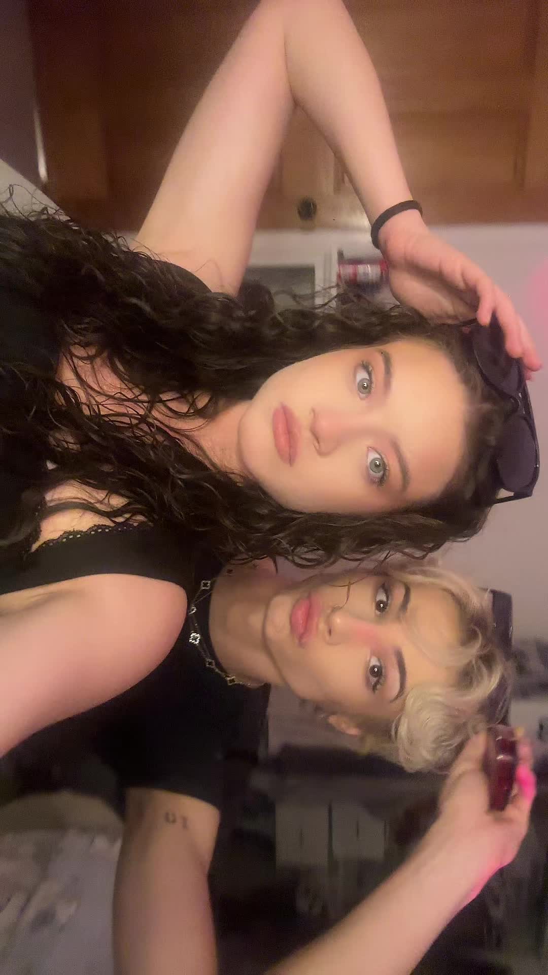@Camiii