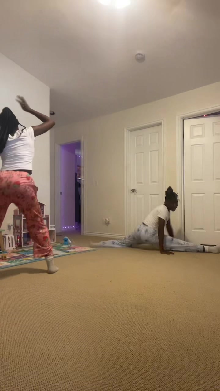 @_jsttaweirdoo_