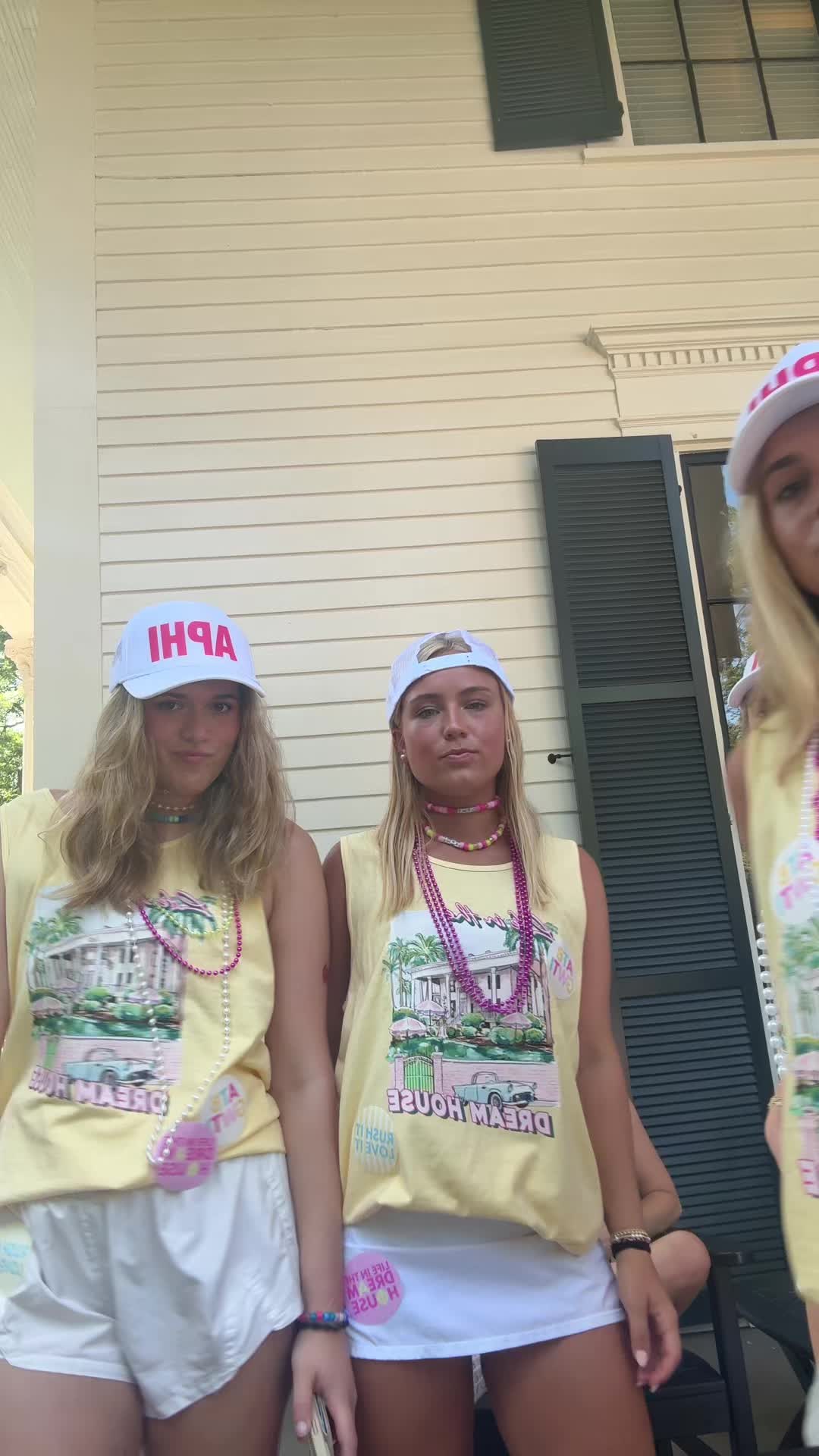 @Demi